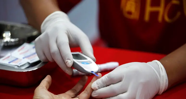 Nuovo test genetico prevede il rischio di obesità già da bambini: ha collaborato anche l’Eurac