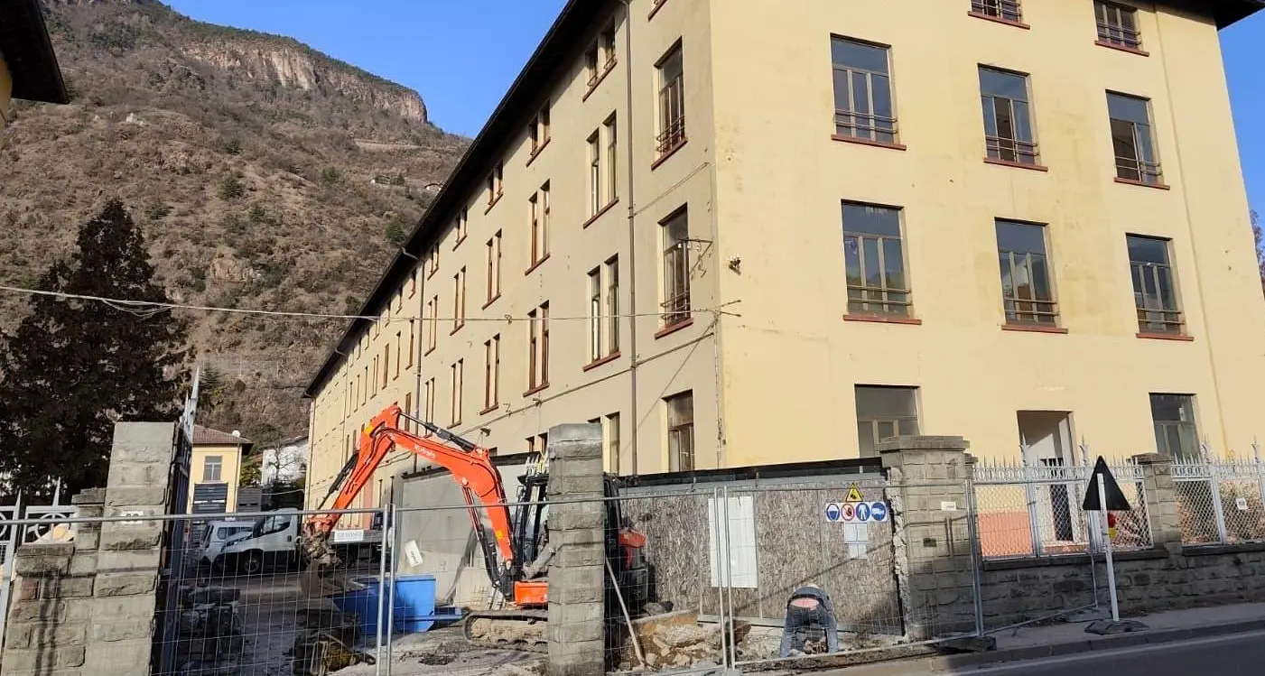 Alla caserma Vittorio Veneto è partito il cantiere
