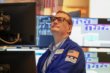 Wall Street apre in calo, Dj -0,27%, Nasdaq -1,28%