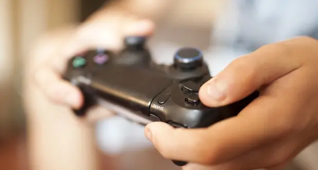 Internet, 122 giovanissimi in cura: il 60% per dipendenza da videogiochi