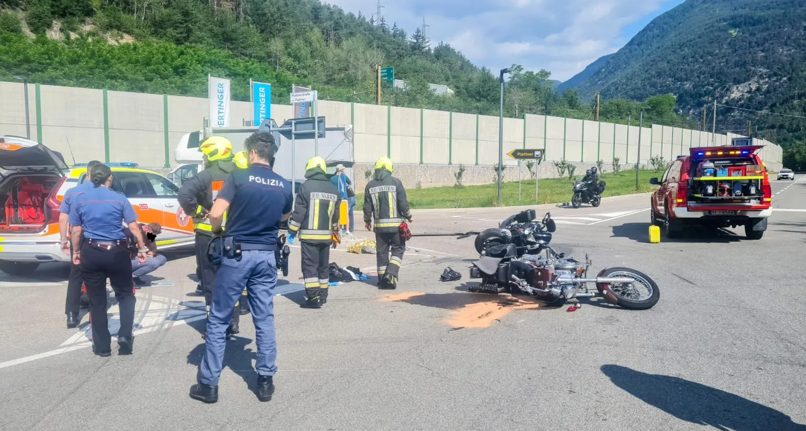 Scontro tra due moto e un’auto a Varna, grave un 55enne altoatesino