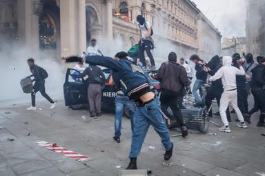 Scontri del 17 e 18 ottobre, perquisizioni della Digos in diverse città