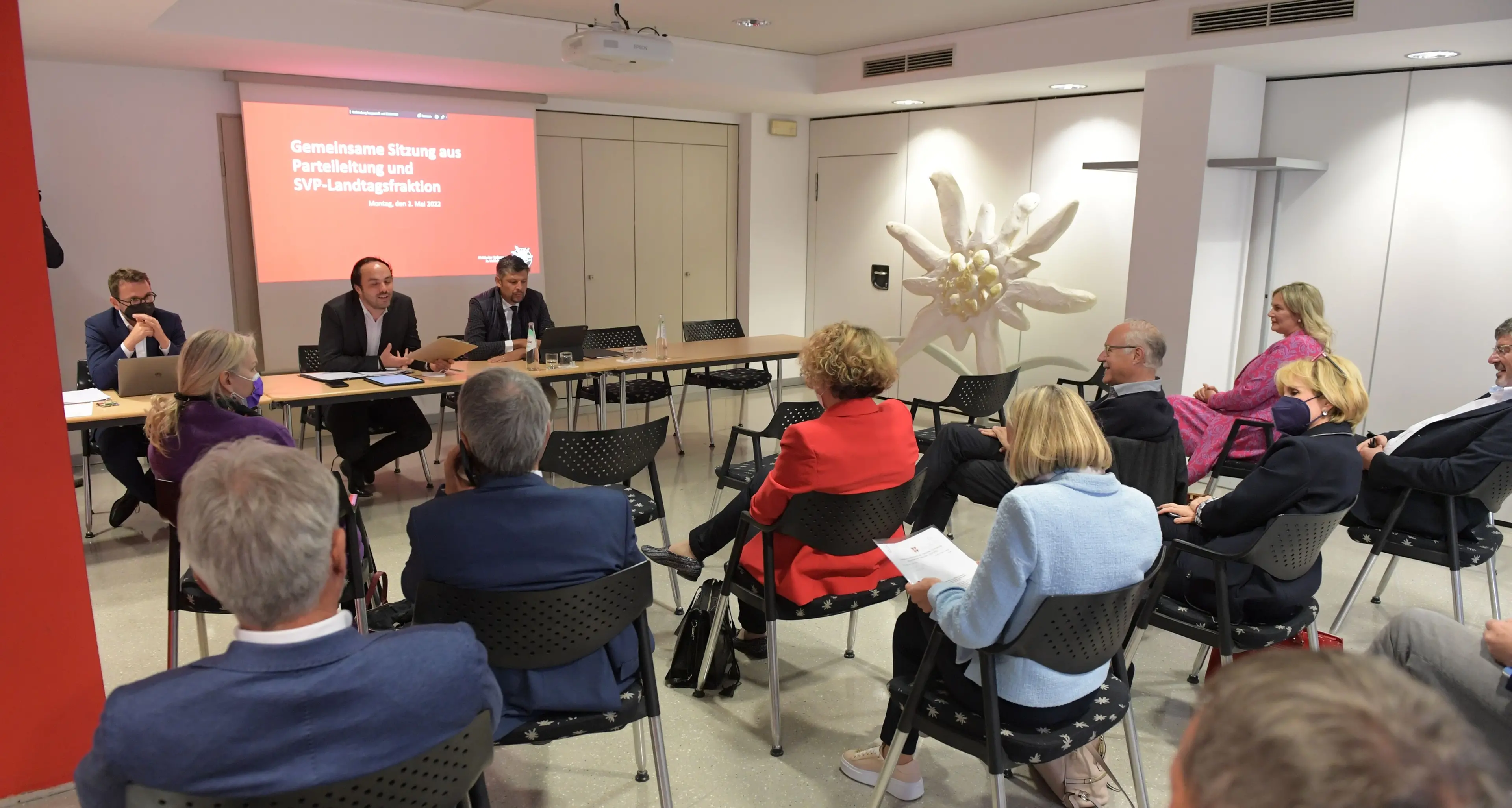 Svp a congresso a settembre, il vice Obmann Zeller non si ricandiderà