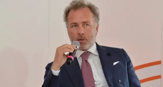 Torino: Damilano, mi candido sindaco con progetto civico