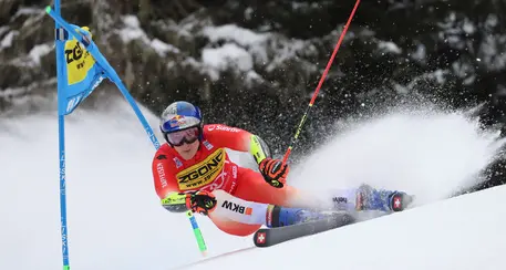 Nel gigante dell’Alta Badia vince ancora Odermatt
