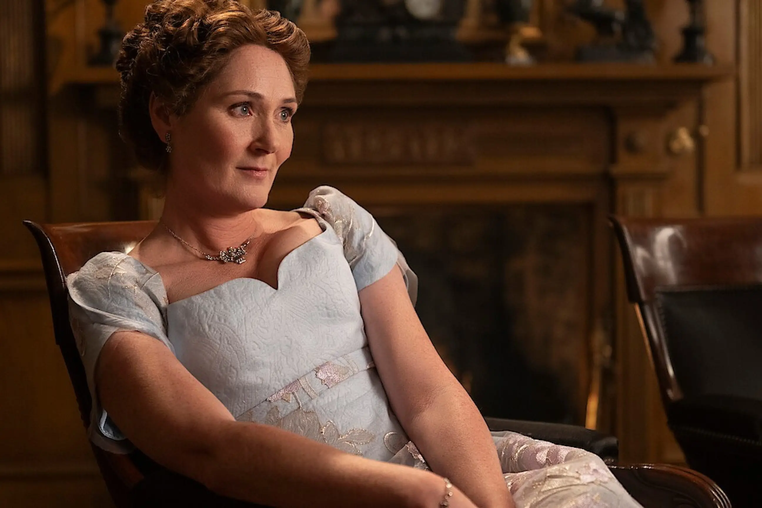 Netflix, nuovo prequel di Bridgerton sulla giovinezza di Lady Violet e visconte Edmund