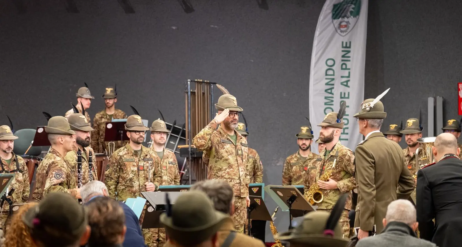 La Fanfara Alpina della Brigata Julia in Sala Rosenbach tra musica e solidarietà