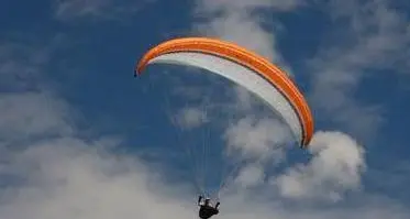 Precipita col parapendio, ferito un 46enne in val Sarentino