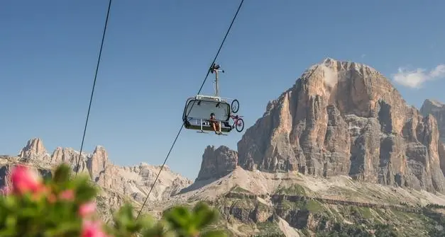 Riparte il turismo sulle Dolomiti: con il 22 maggio in funzione 118 impianti di risalita in 12 aree
