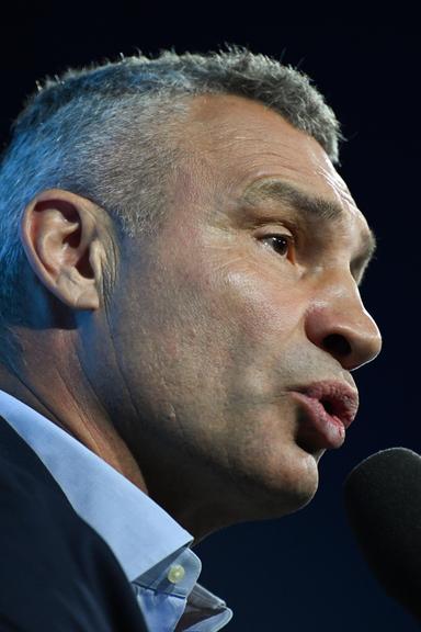 Sindaco di Kiev, colpito il Ponte Nord della città