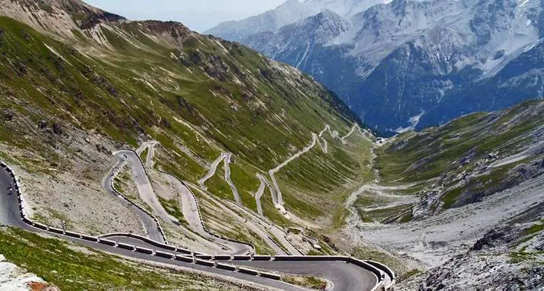 Walter Gamper, il ricordo per l’agente di 27 anni ucciso da un fulmine sullo Stelvio