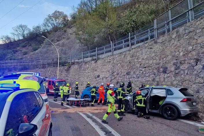 Incidente stradale a Bolzano Nord: tre feriti, due sono gravi