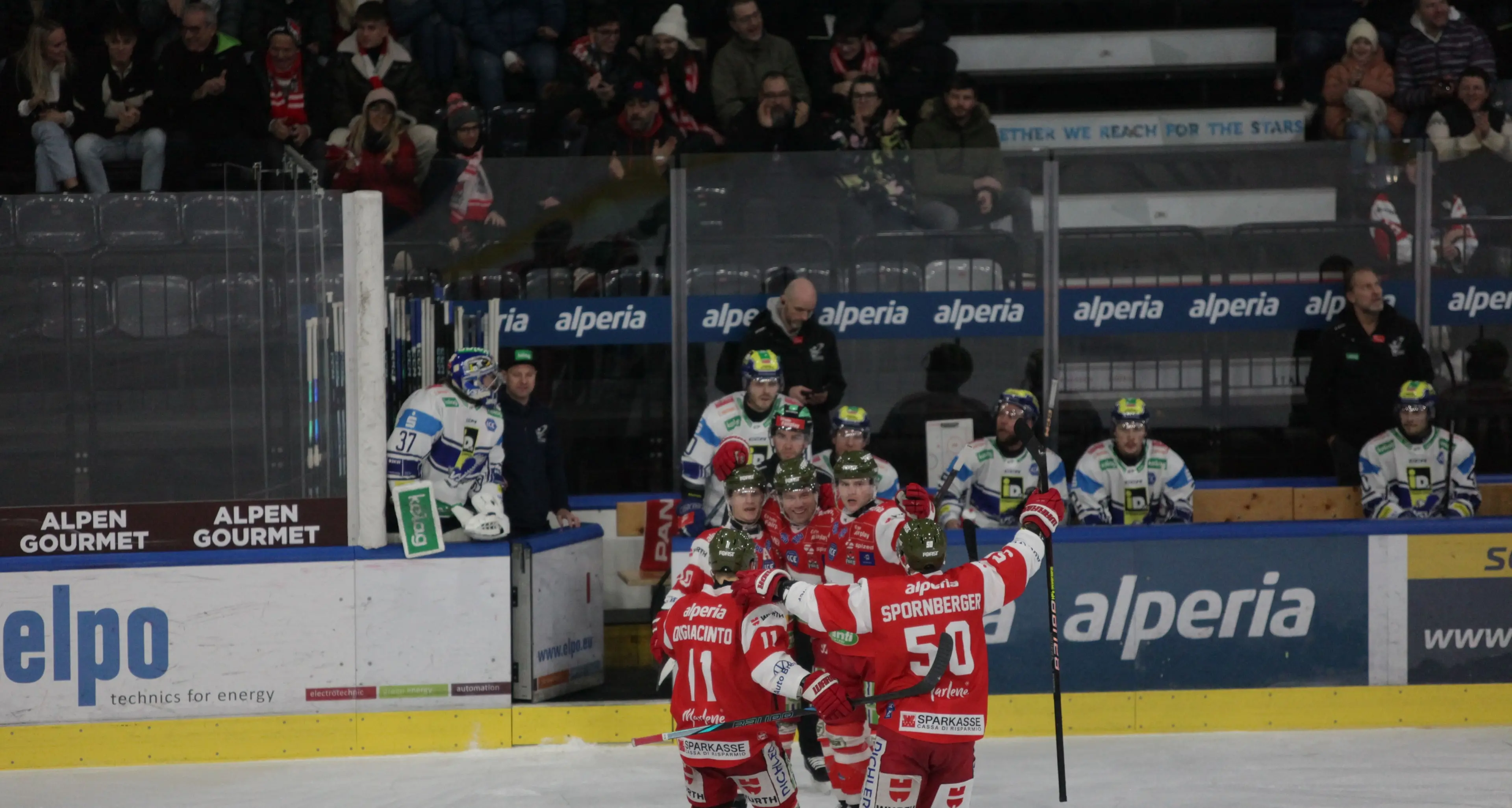 Il Bolzano ferma la serie positiva del Villach e resta in testa