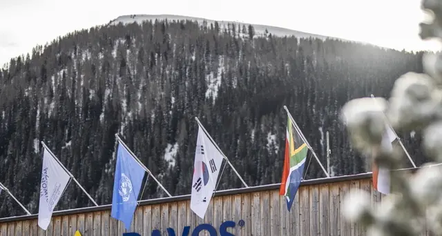 Davos: 2/3 degli economisti vedono una recessione globale