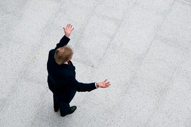 Wsj, 'Trump ha valutato di allontanare tutta la stampa dalla Casa Bianca'