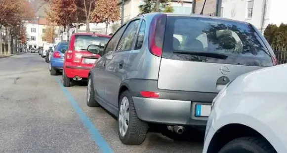 A Merano i parcheggi a pagamento diventano più cari: la novità accolta dalle proteste