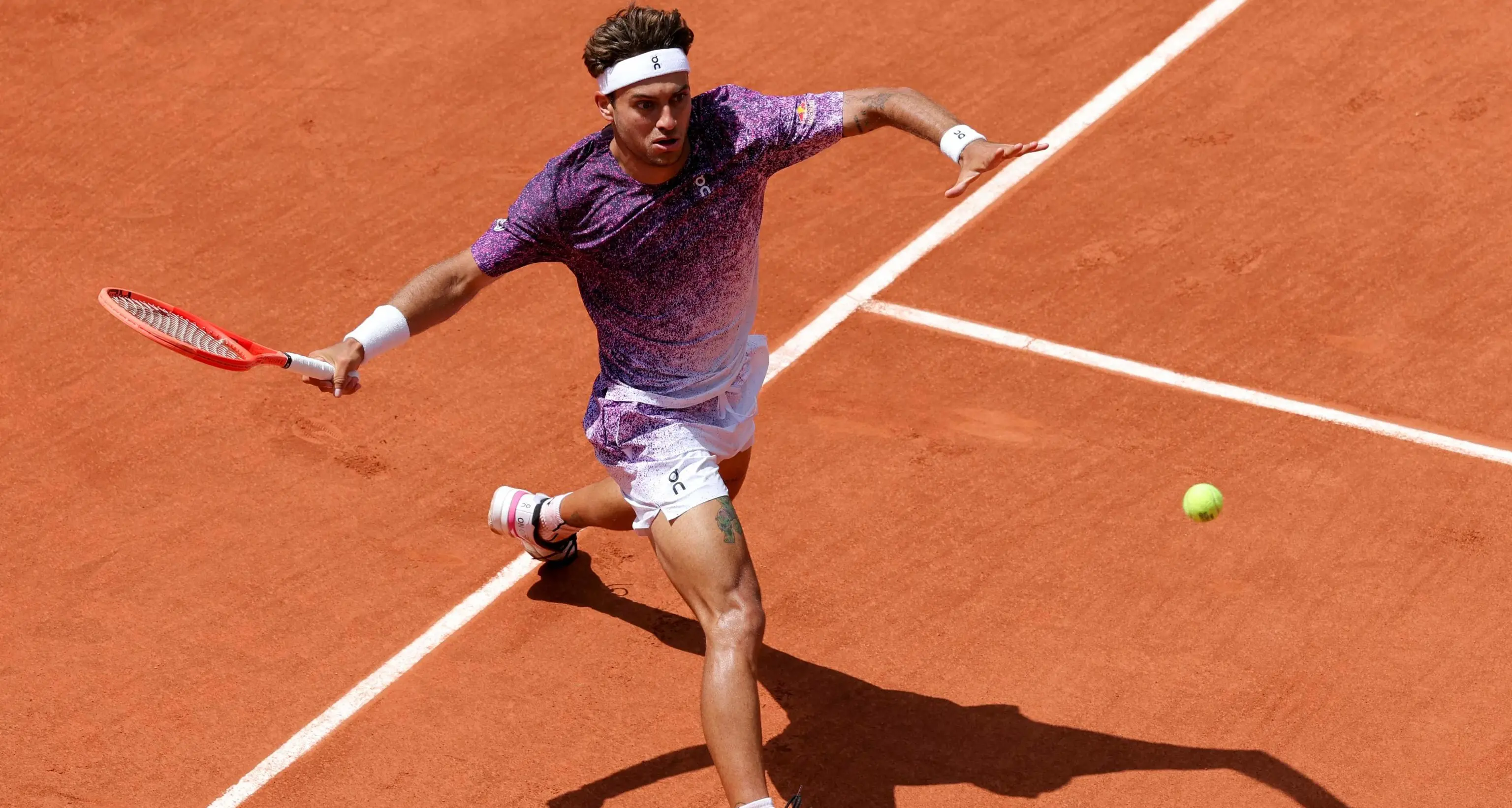 Cobolli non stecca: batte Svajda e vola ai quarti del Roland Garros