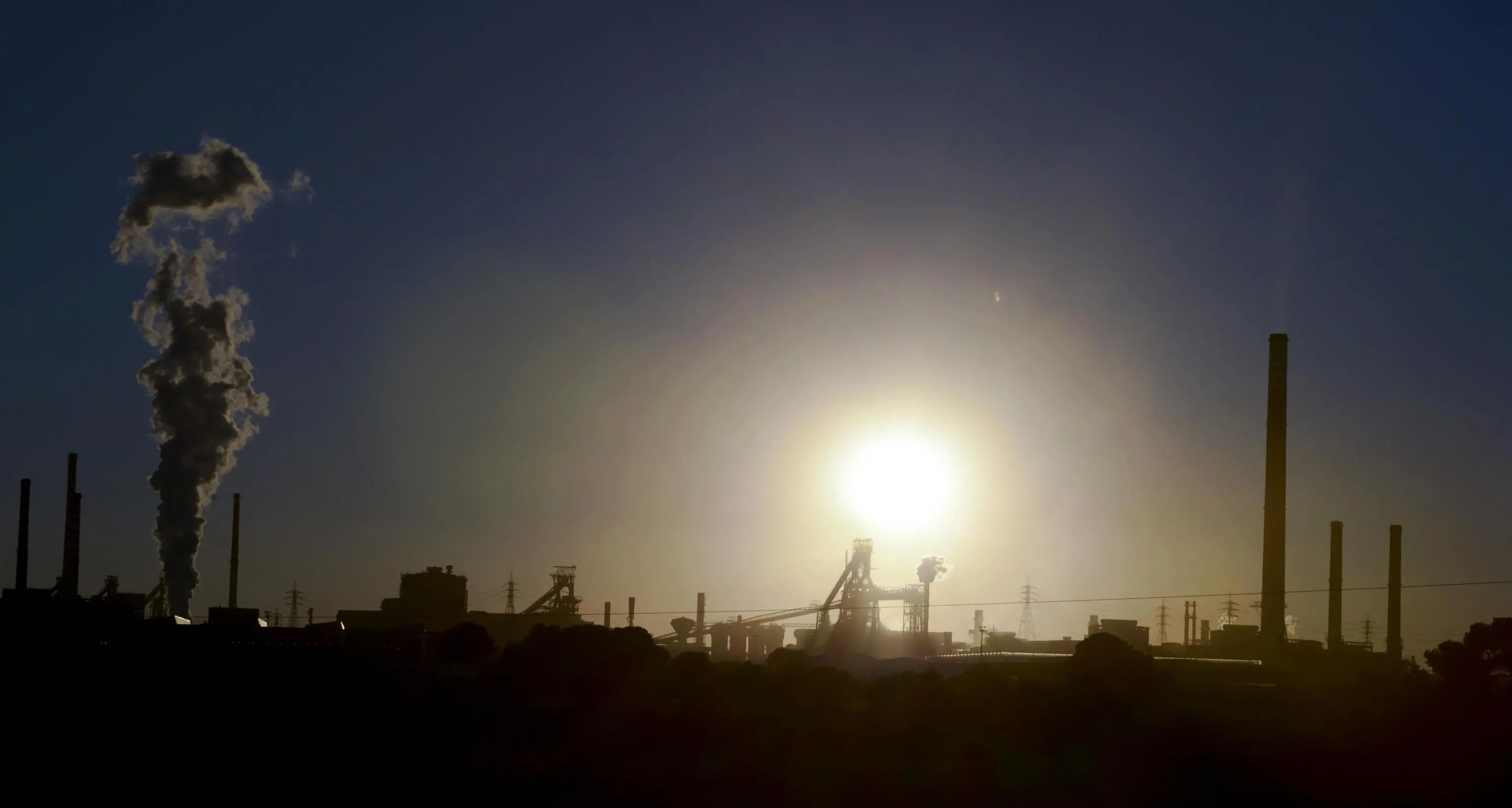 La manifestazione di interesse per ex Ilva: ipotesi newco, ma forte cautela