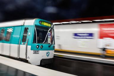 Treno deragliato in Francia, la polizia privilegia la pista del sabotaggio