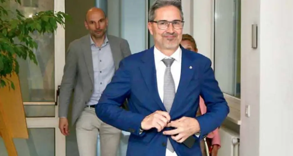 Kompatscher e Zerzer ai 52 primari: «Dovete rifare il concorso dell'Asl»