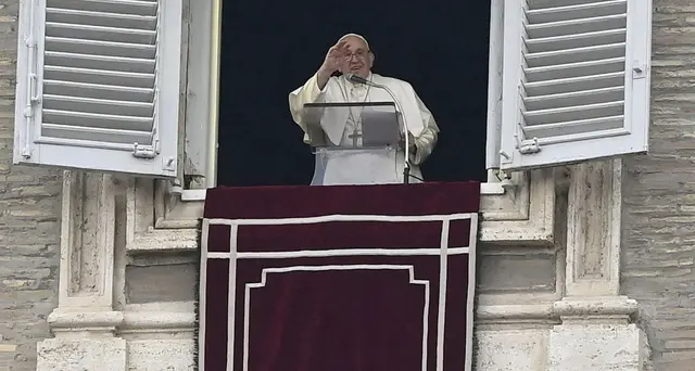 Papa: un cristiano non giudica con durezza e non divide