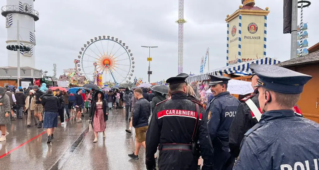 Carabinieri, Polizia e Gendarmeria francese in Germania per l’Oktoberfest