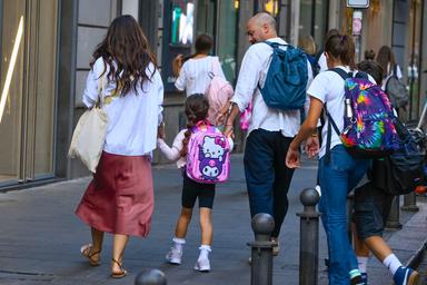 Allarme Confesercenti, shock ultimi 4 anni sono costati 2.400 euro a famiglia