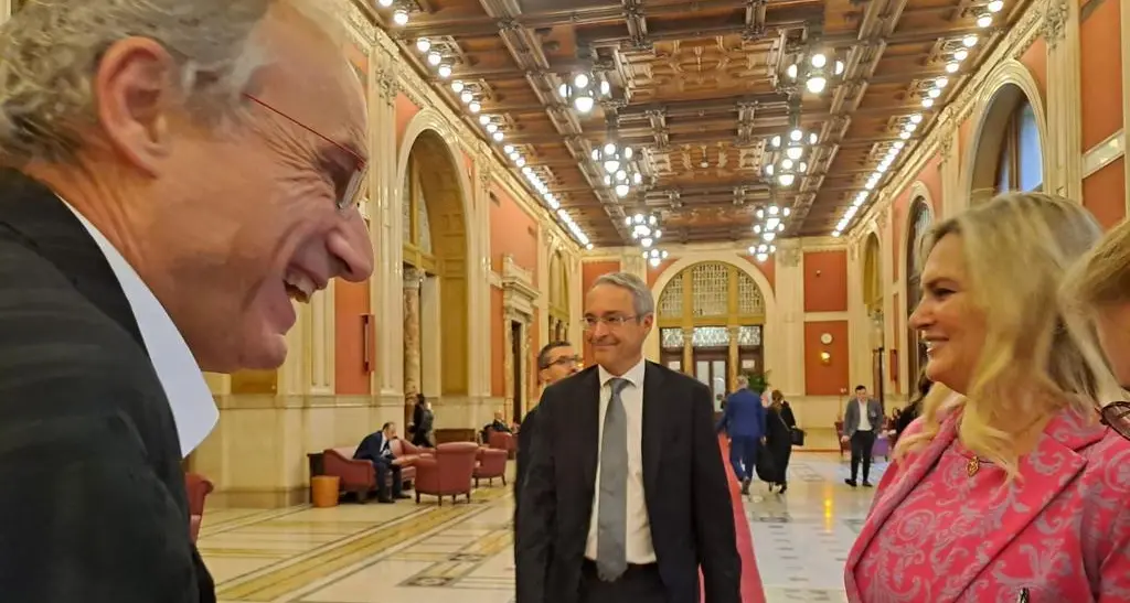 Redditi: Manfred Schullian è ancora il più ricco tra i parlamentari altoatesini