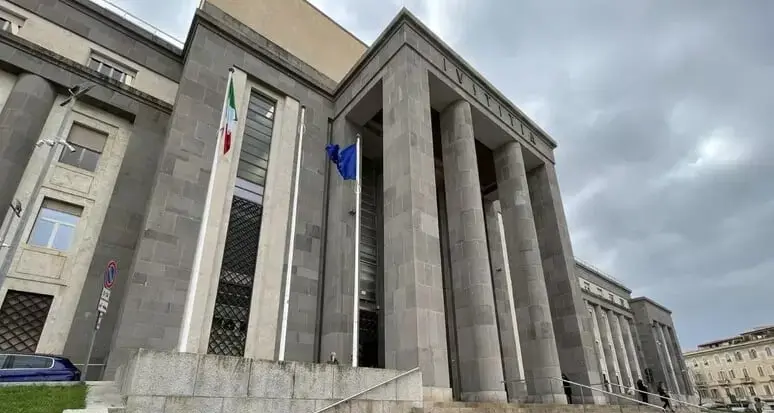 Orrore in Sardegna: madre morta nel freezer per intascare la pensione