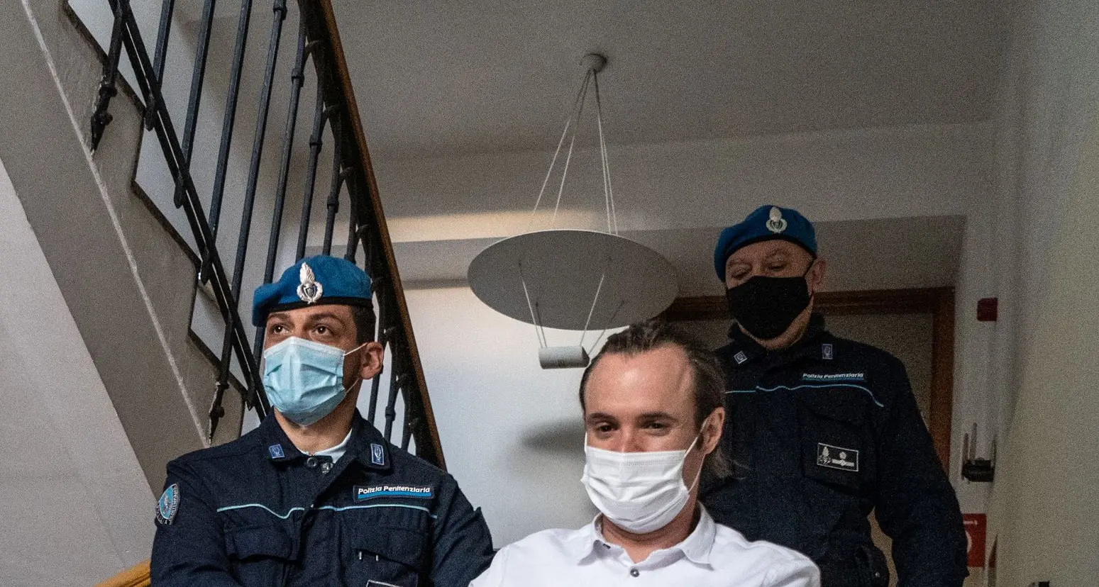 Uccise moglie con 43 coltellate, confermata condanna a 30 anni