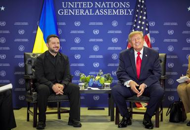 Zelensky, 'pronto a incontrare Putin in qualunque momento'