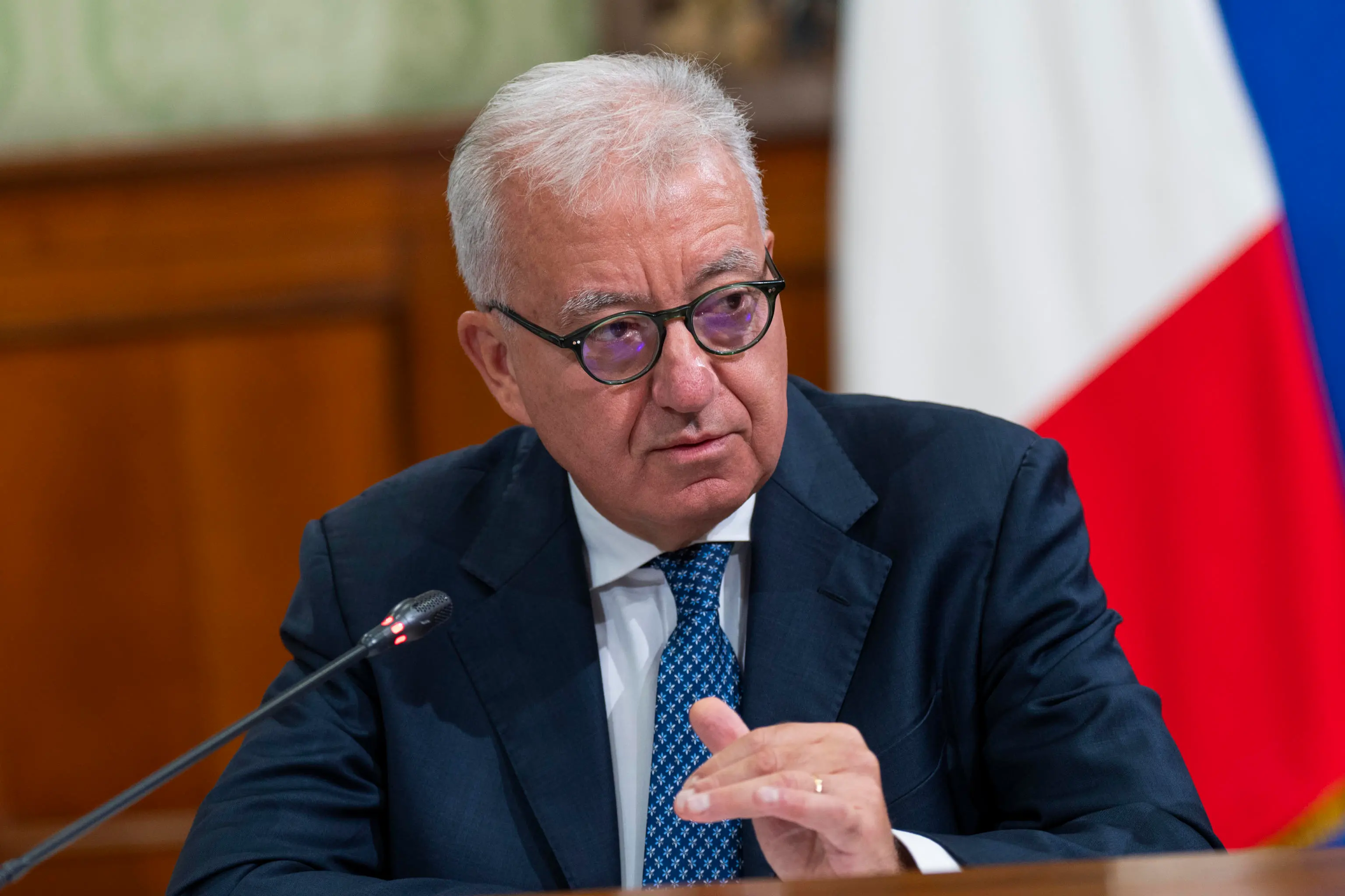 Mantovano, tavolo permanente per area Taranto come per Terra dei Fuochi