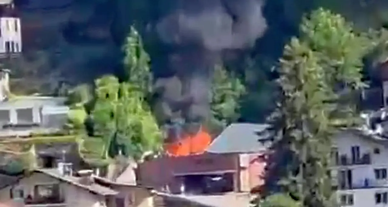 Fiamme sopra Ortisei: in cenere deposito attrezzi a Rasciesa