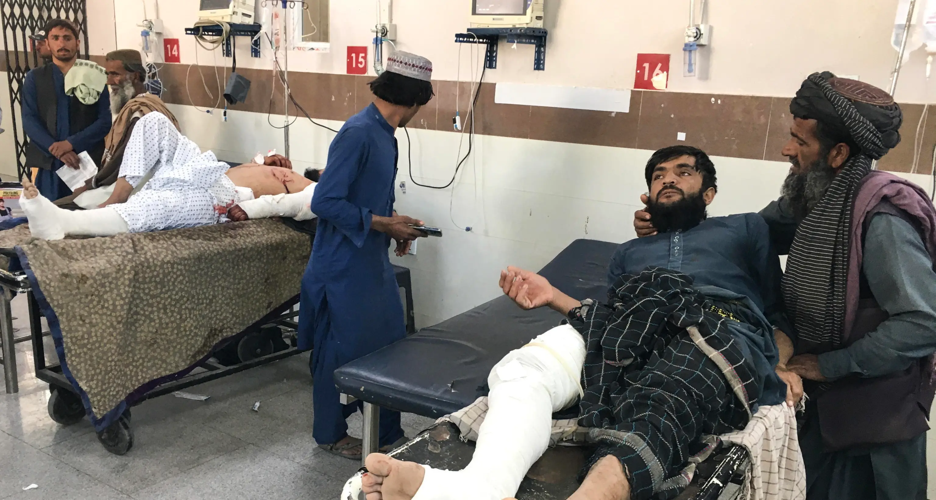 Pakistan: bomba alla stazione di Quetta, almeno 16 morti