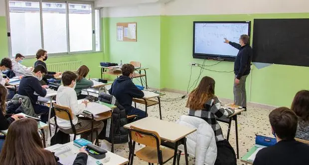 Bessone: «La scuola italiana non è quella di serie B che accoglie tutti»