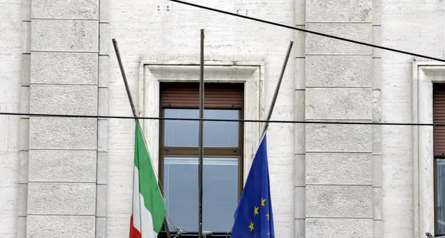 Bankitalia: surplus corrente ancora giù, 9,2 mld a giugno