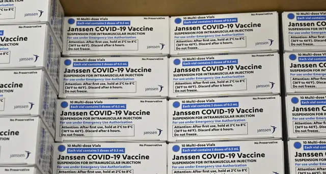 Nyt, Usa chiedono sospensione del vaccino Johnson & Johnson
