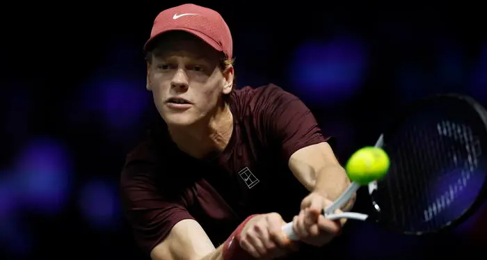 Torino, Sinner supera Shelton 6-3 7-6 e vola in semifinale