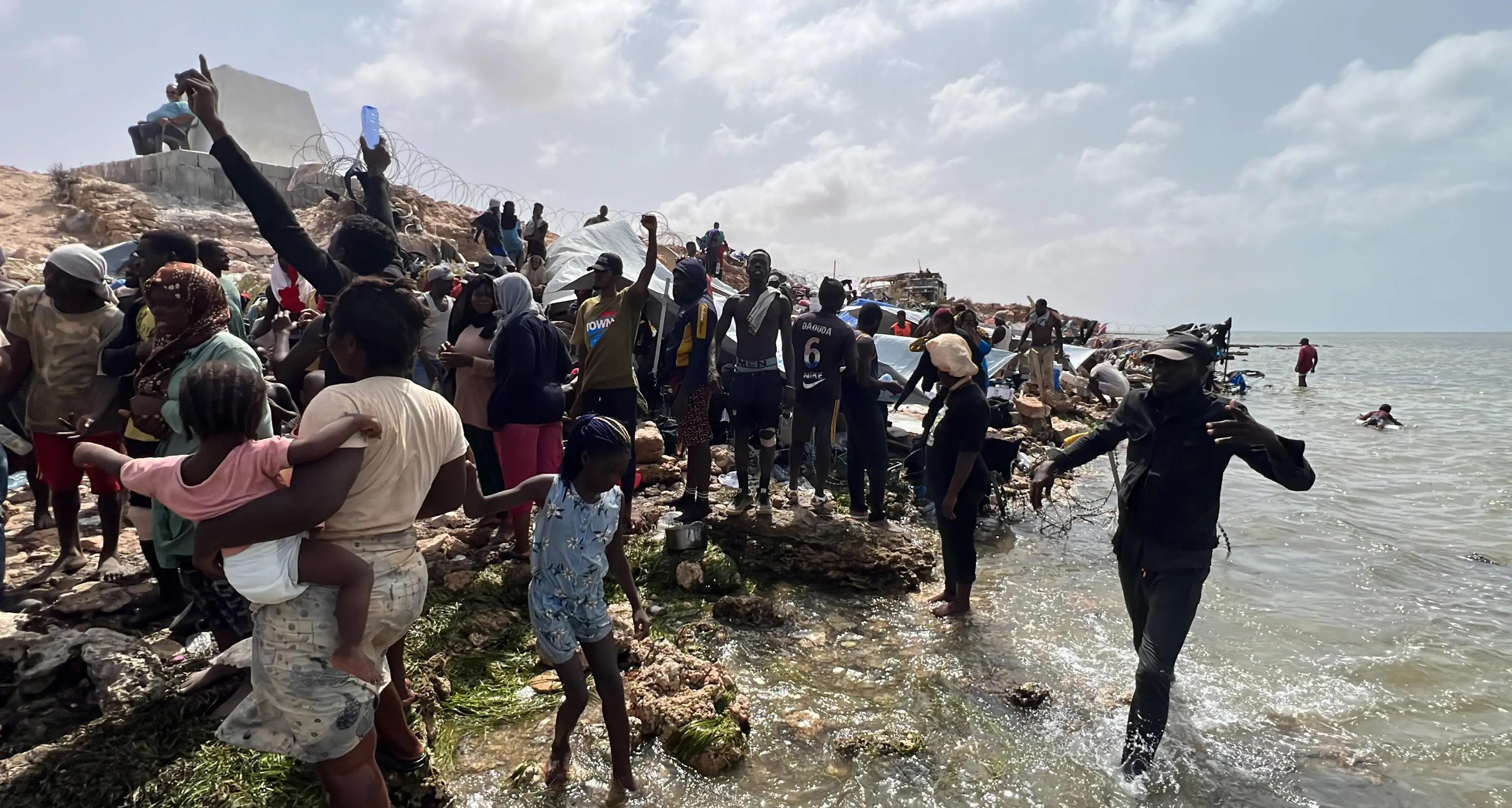 Migranti, Oim: 660 persone riportate in Libia in una settimana