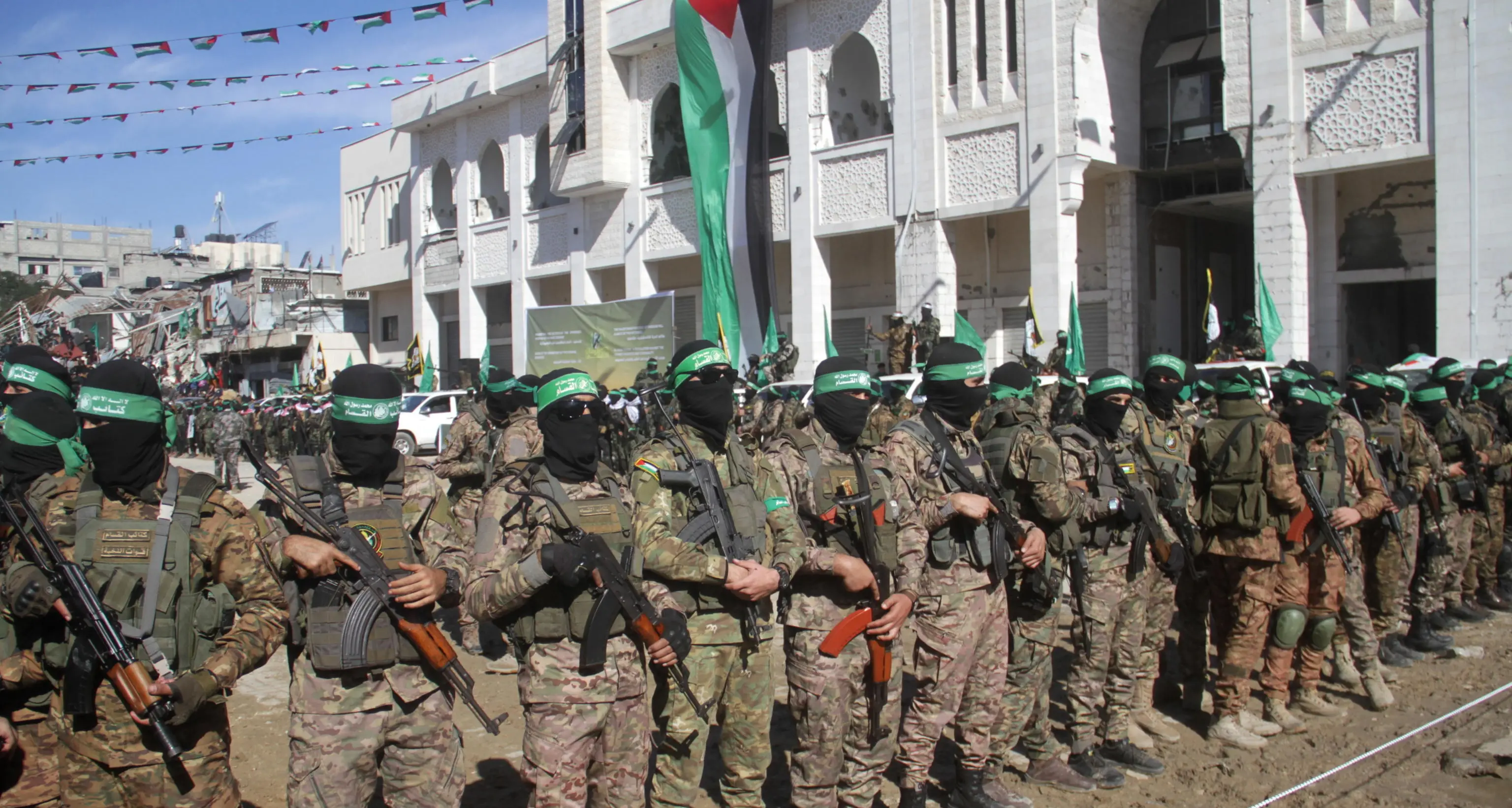 Media: Hamas, pronti a rimettere in carreggiata l'accordo'