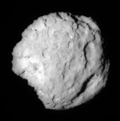 Tracce del Sistema solare primordiale nelle polveri di una cometa