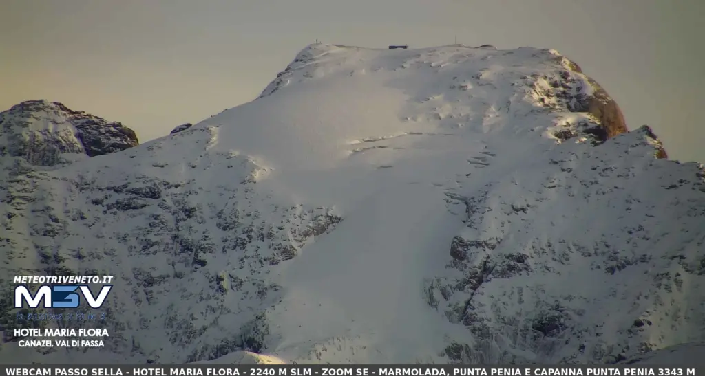 Marmolada, vento fino a 180km/h: raffiche fortissime in alta quota