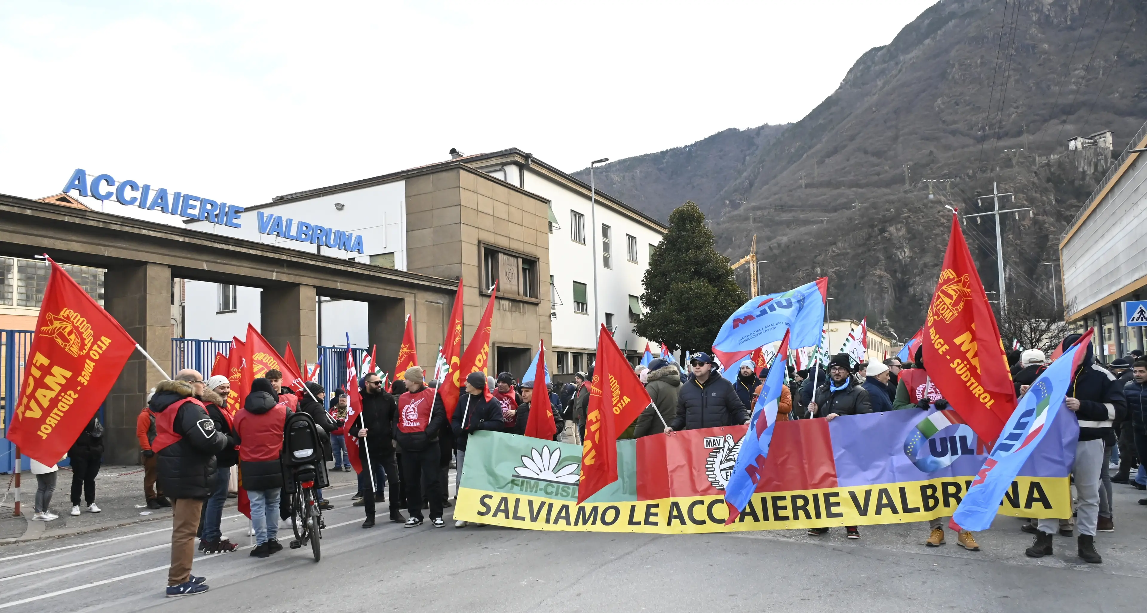 Acciaierie Valbruna, appello di Bitonci alle istituzioni: «Serve responsabilità»