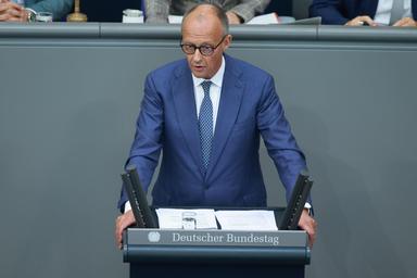 Berlino, Merz cancella telefonata prevista oggi con Trump