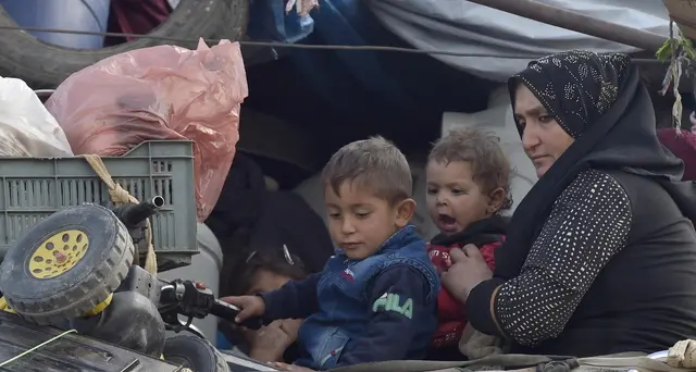 Libano: decine di profughi siriani rimpatriati con la forza