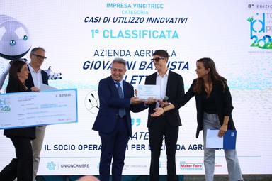 Controlla campi, scadenze e conti, ecco la piattaforma AI per l'agricoltore