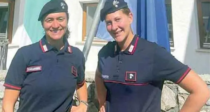 Carabiniere motocicliste \"regine\" dei Passi: ritirate quasi 100 patenti