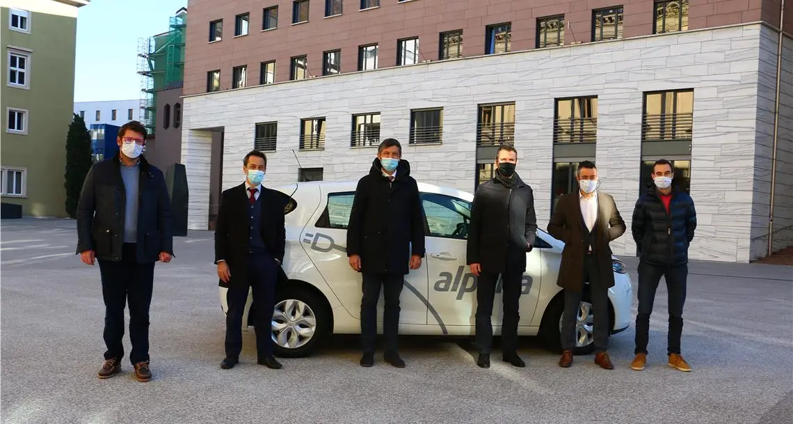 Auto elettriche, 33 nuove stazioni di ricarica veloce in Alto Adige