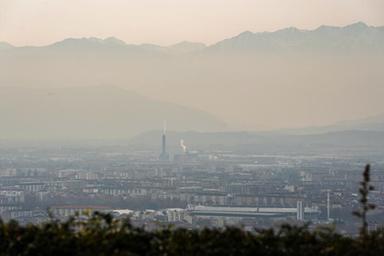 Troppo smog legato a maggior rischio di glaucoma e cataratta