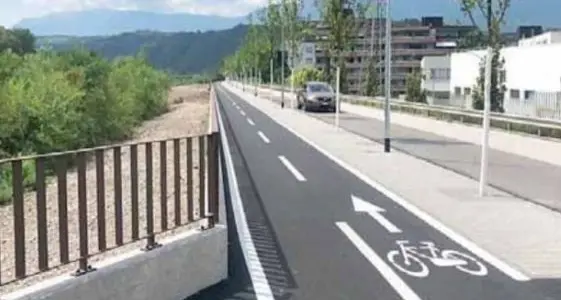Bolzano in bici: tre nuove ciclabili tra Casanova, via Rovigo e Gries